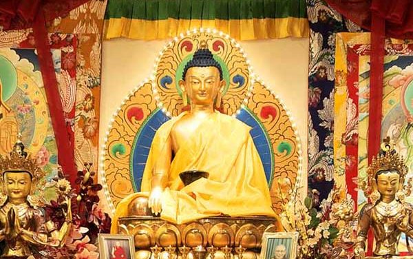 El Altar budista
