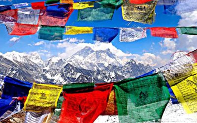 China ordena retirar los banderines de oración en Tíbet