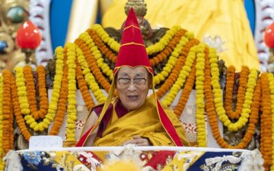 Ceremonia de Ofrenda de Larga Vida en el Templo Tibetano Principal en Dharamsala
